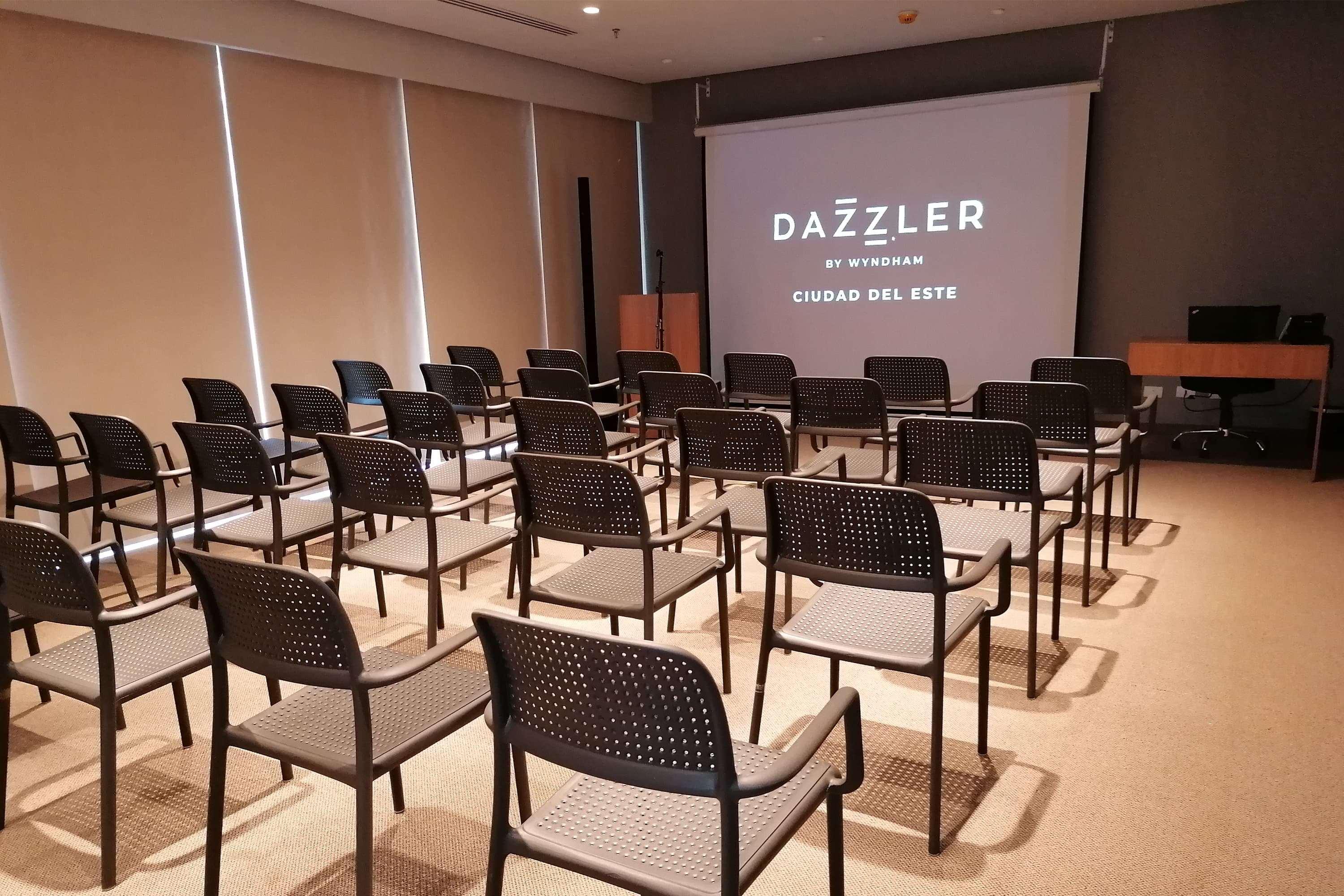 Dazzler By Wyndham Ciudad Del Este Extérieur photo